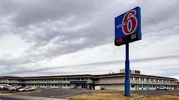 Hotel Days By Wyndham I-80 River